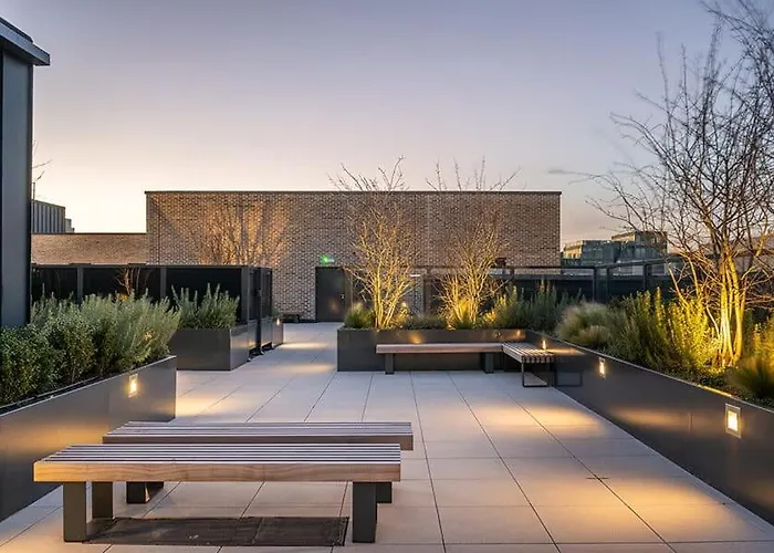 Charming Near 3arena In Dublin